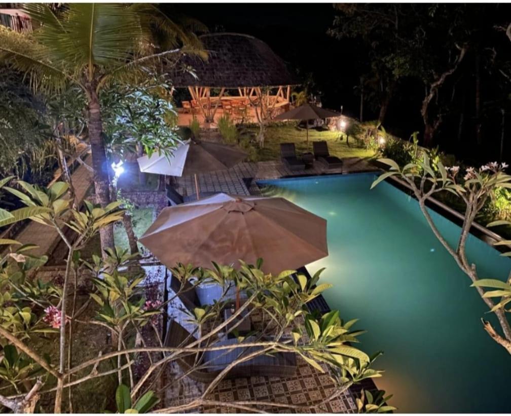 Tinggian Hill Retreat Hotel Batununggul Exterior foto